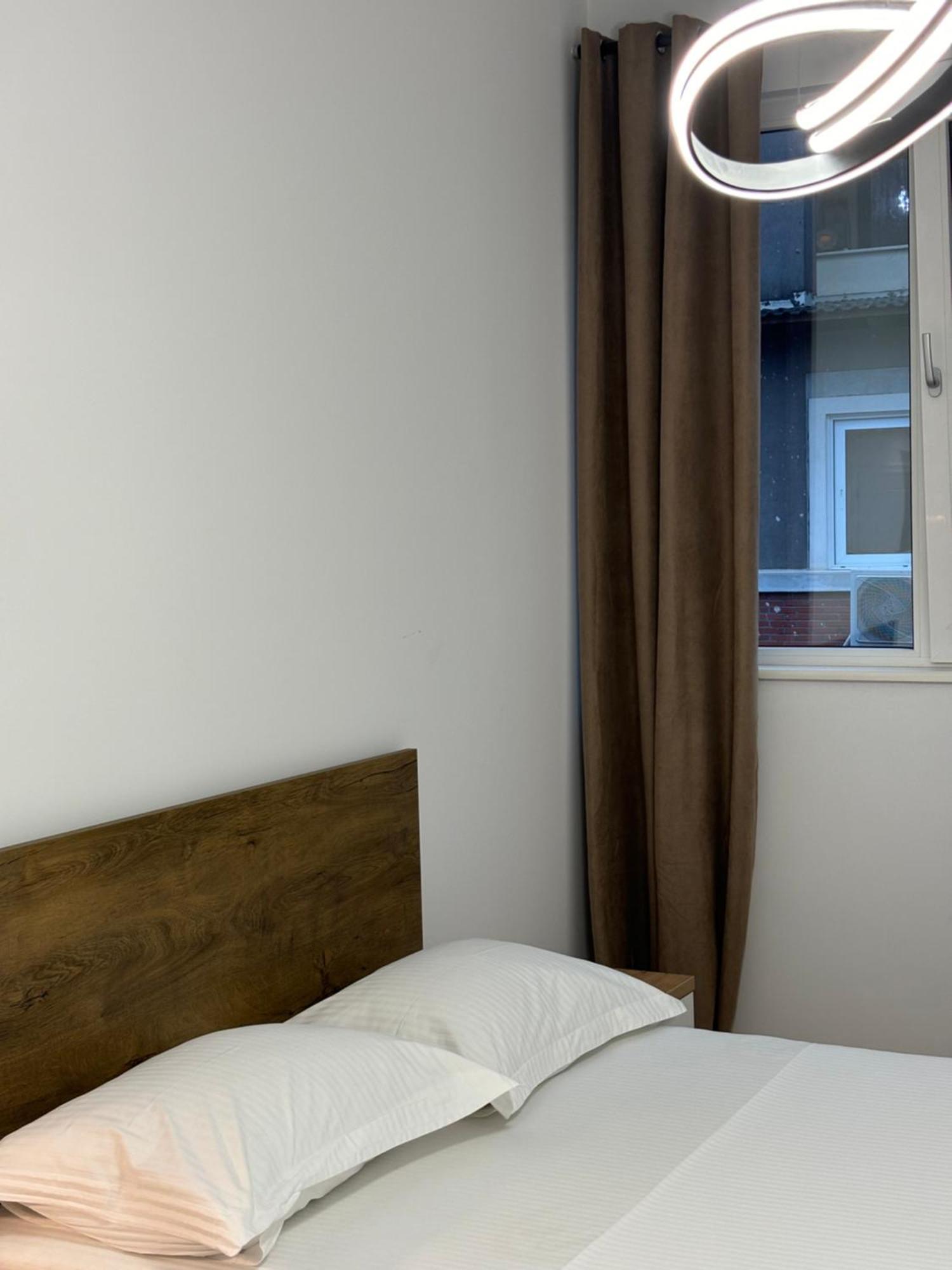 Tam Serviced 2Bdr Apartment City Center No6 Tirana Exterior foto
